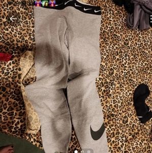 Nike leggings